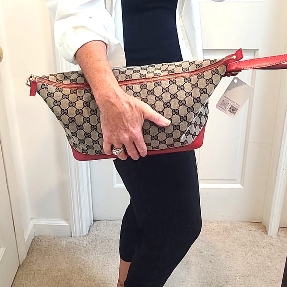 GUCCI VINTAGE ULTRA RARE 1990’S GG CANVAS THREE WAY CONVERTIBLE BAG NAVY/RED/TAN - Picture 3 of 17